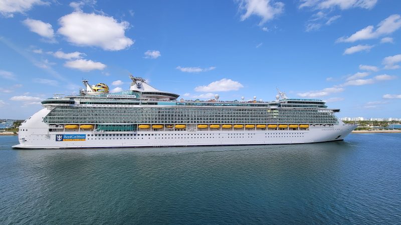 Independence of the Seas, by Kiran891