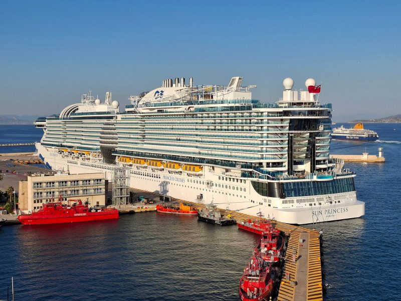 Sun Princess, by Adamdl06204917