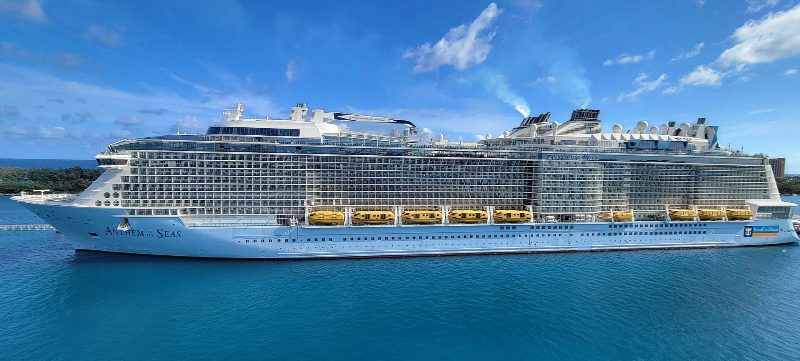 Anthem of the Seas, by Kiran891