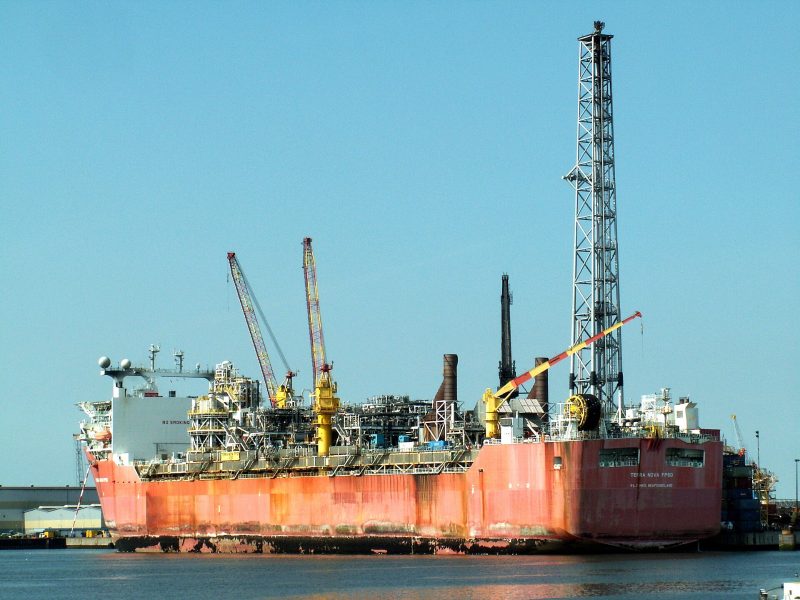 Terra Nova FPSO, by Alf van Beem