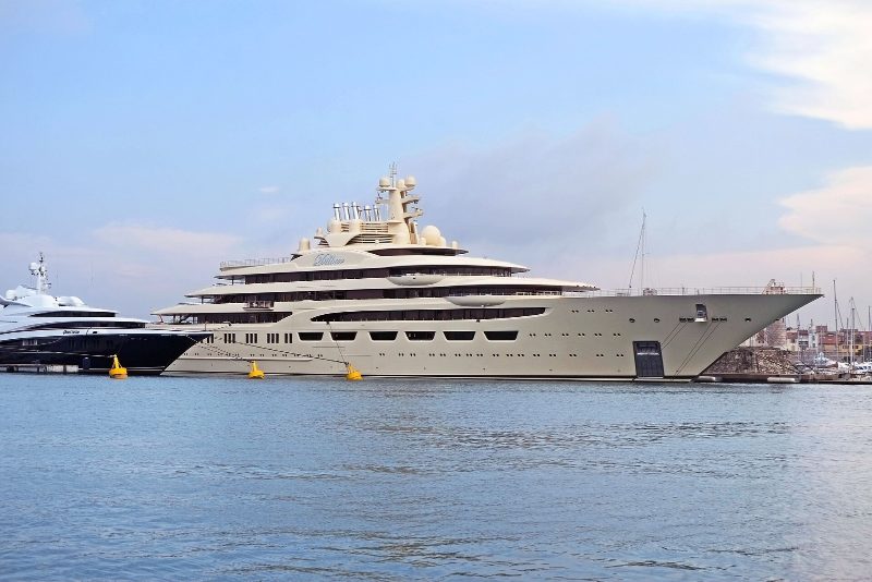Dilbar, by Jpchevreau