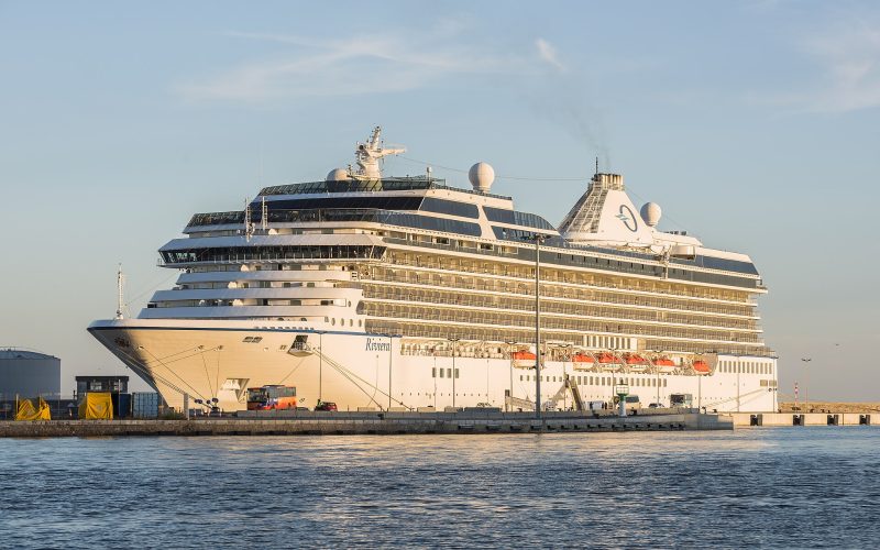 MS Riviera, by Christian Ferrer
