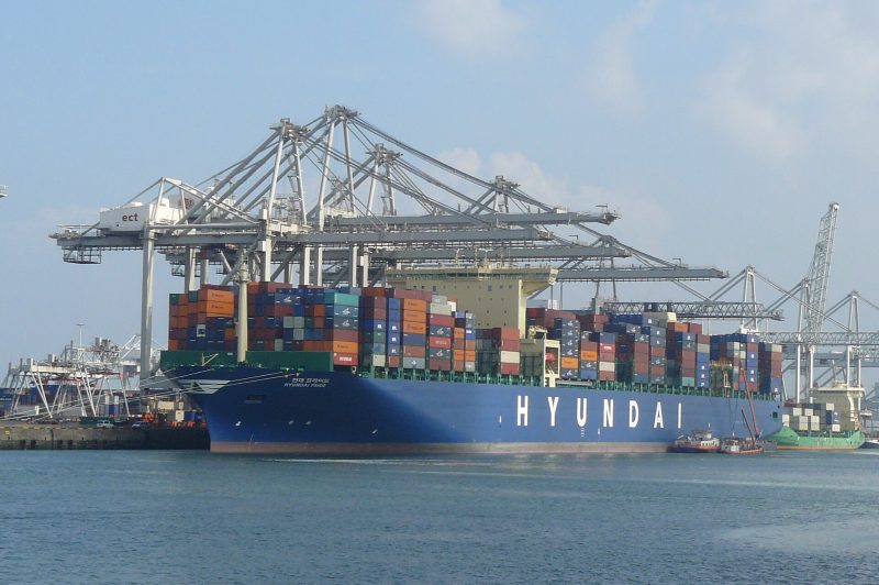 Hyundai Pride, by Zandcee
