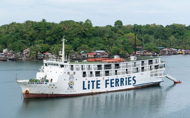 Lite Ferry 15, by Dominic Nelson