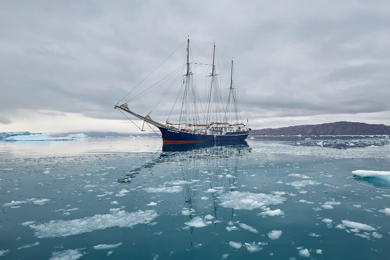 S/V Rembrandt van Rijn, by Vaido Otsar