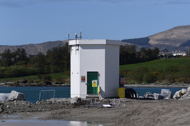 phare de Castletownbere, by MikaLaureque
