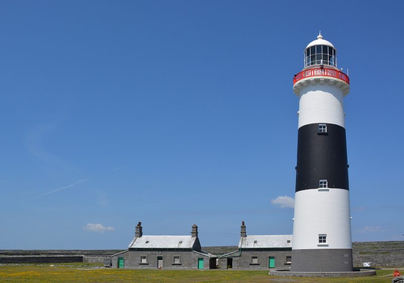 phare d'Inisheer, by G.Mannaerts